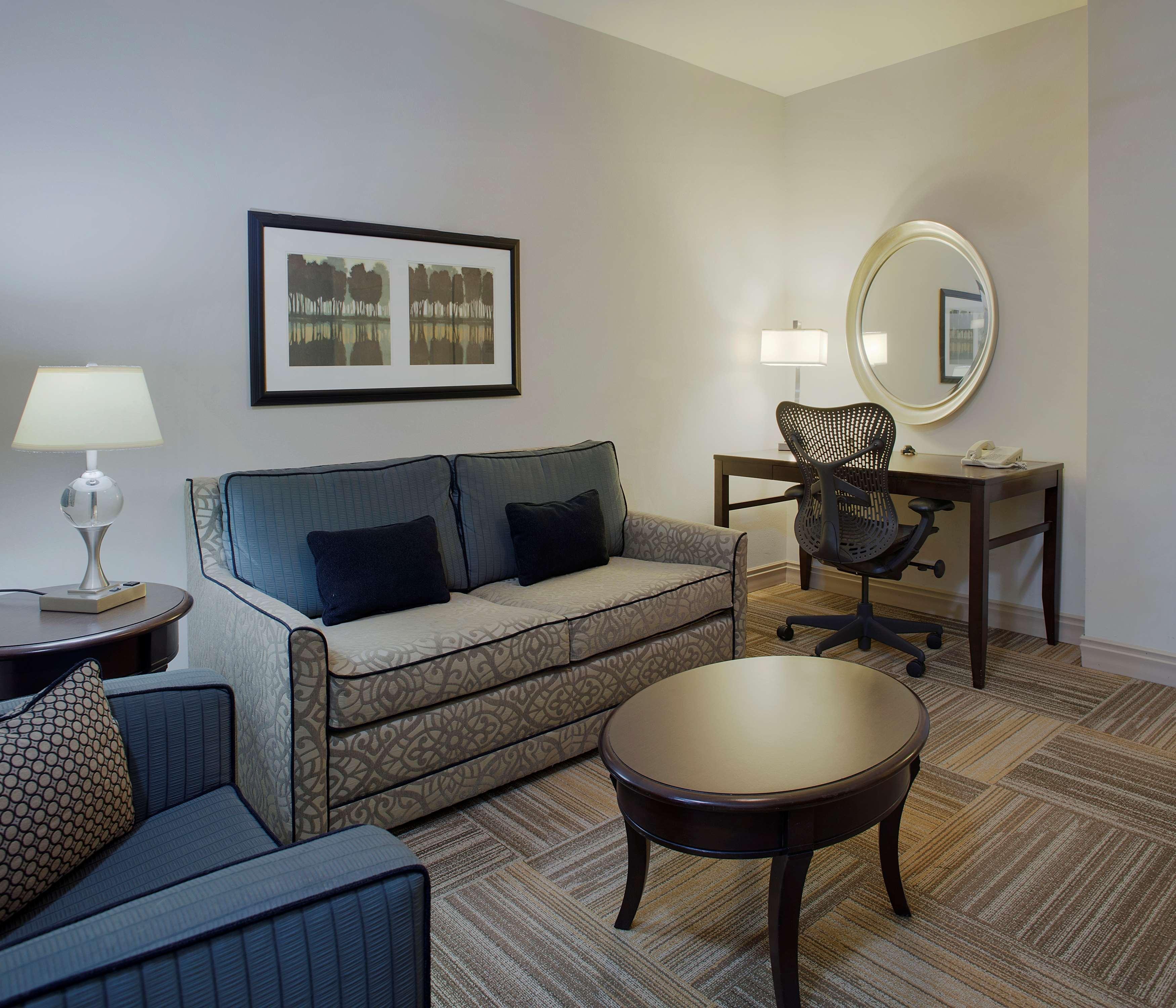 Hilton Garden Inn Джонсборо Экстерьер фото