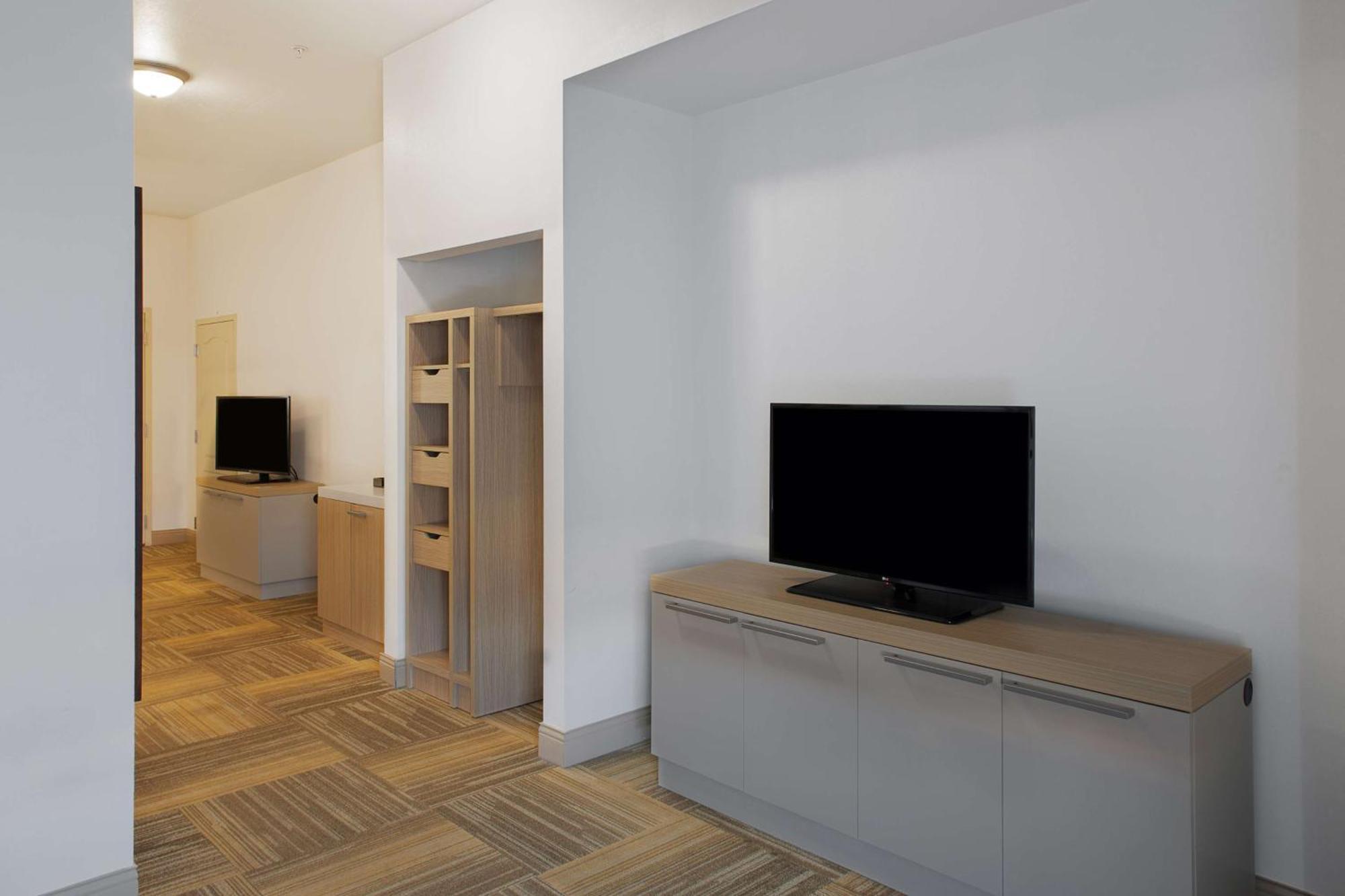 Hilton Garden Inn Джонсборо Экстерьер фото
